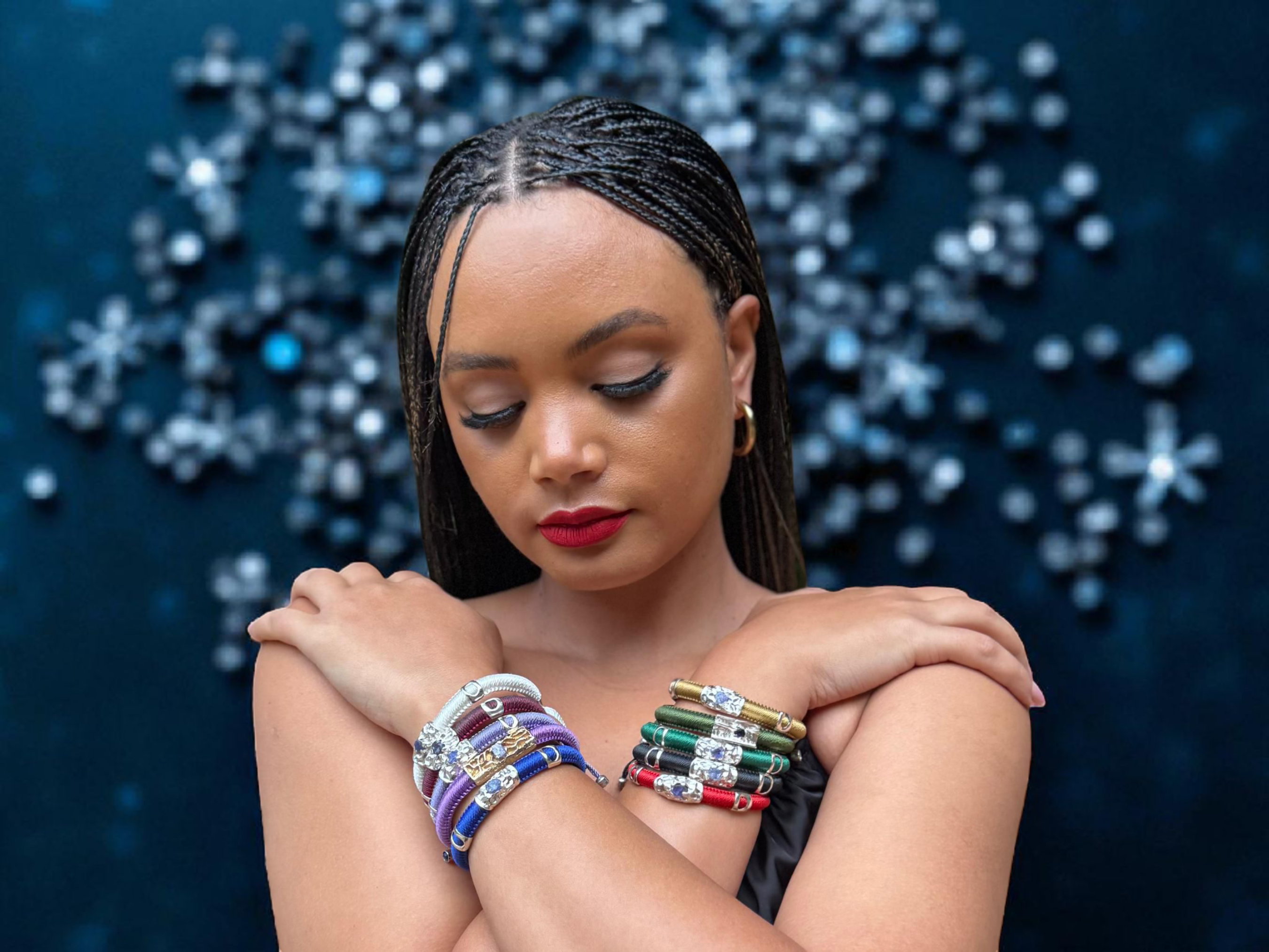 Model wearing Tanzanite Ring